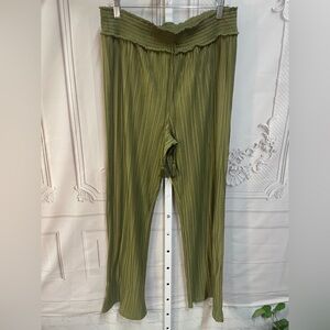 Cato olive green crinkle slinky tassel wide leg travel no wrinkle large pants